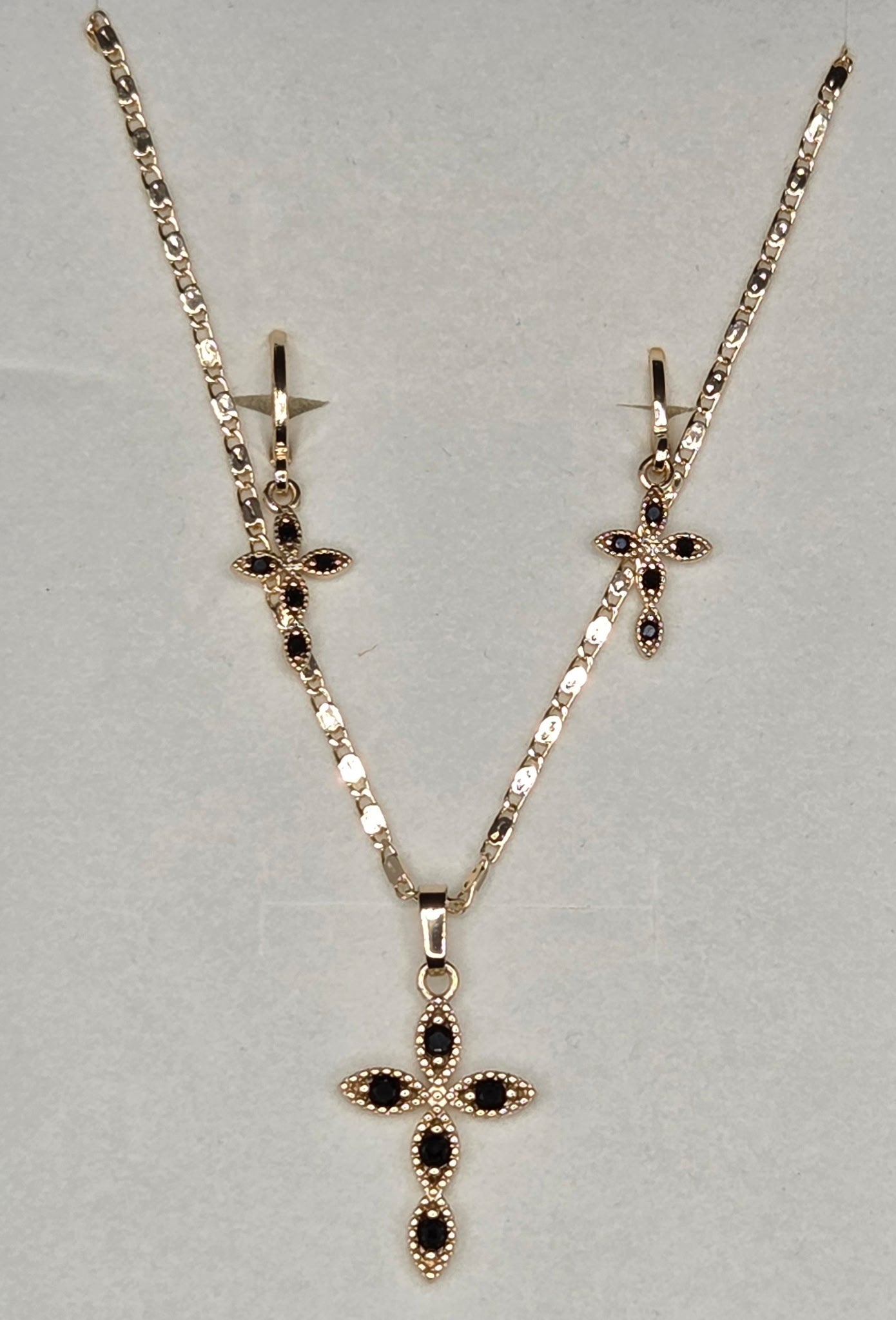 Black Small Zircon Cross Set