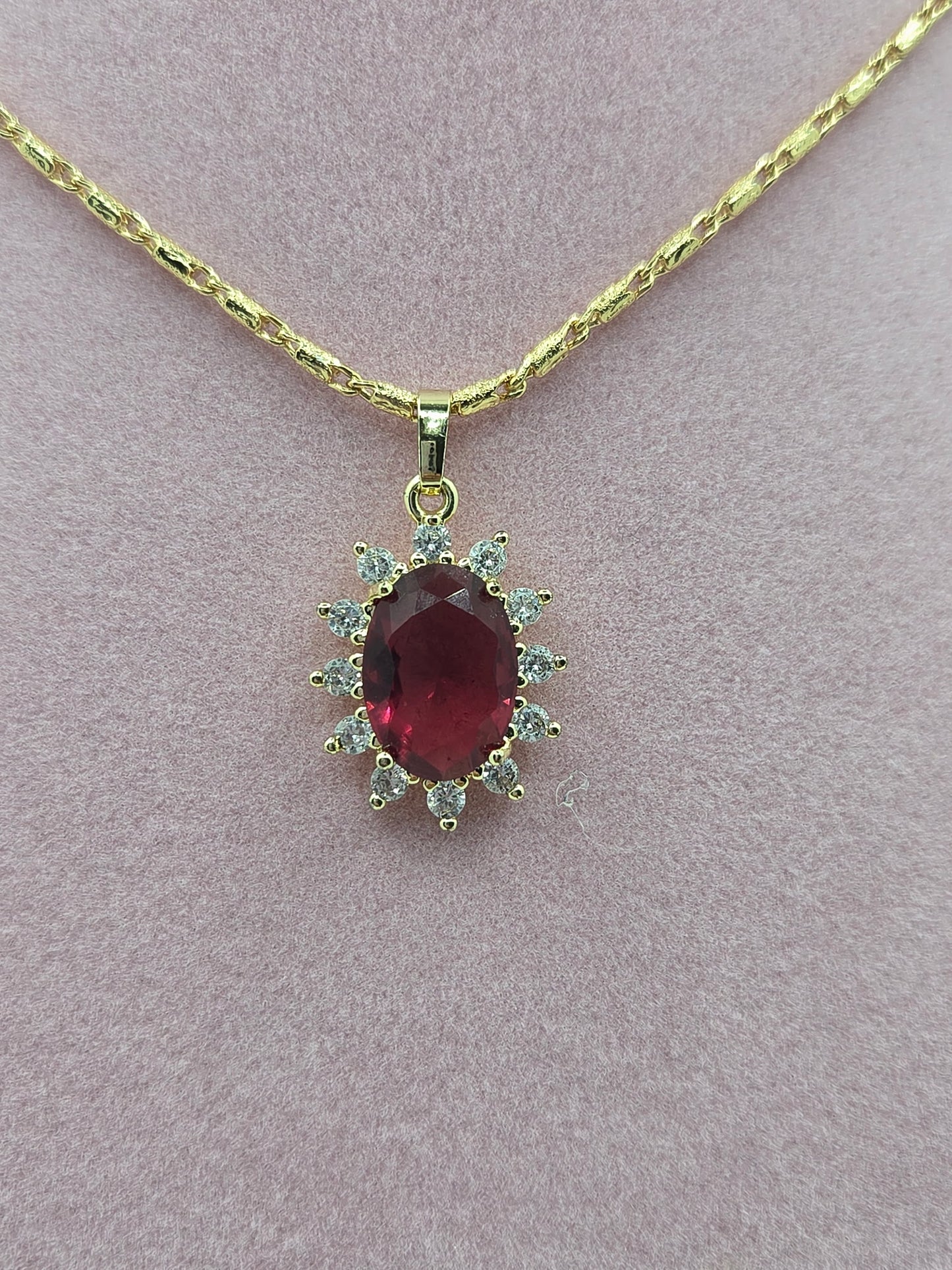 Red Oval Zircon Necklace