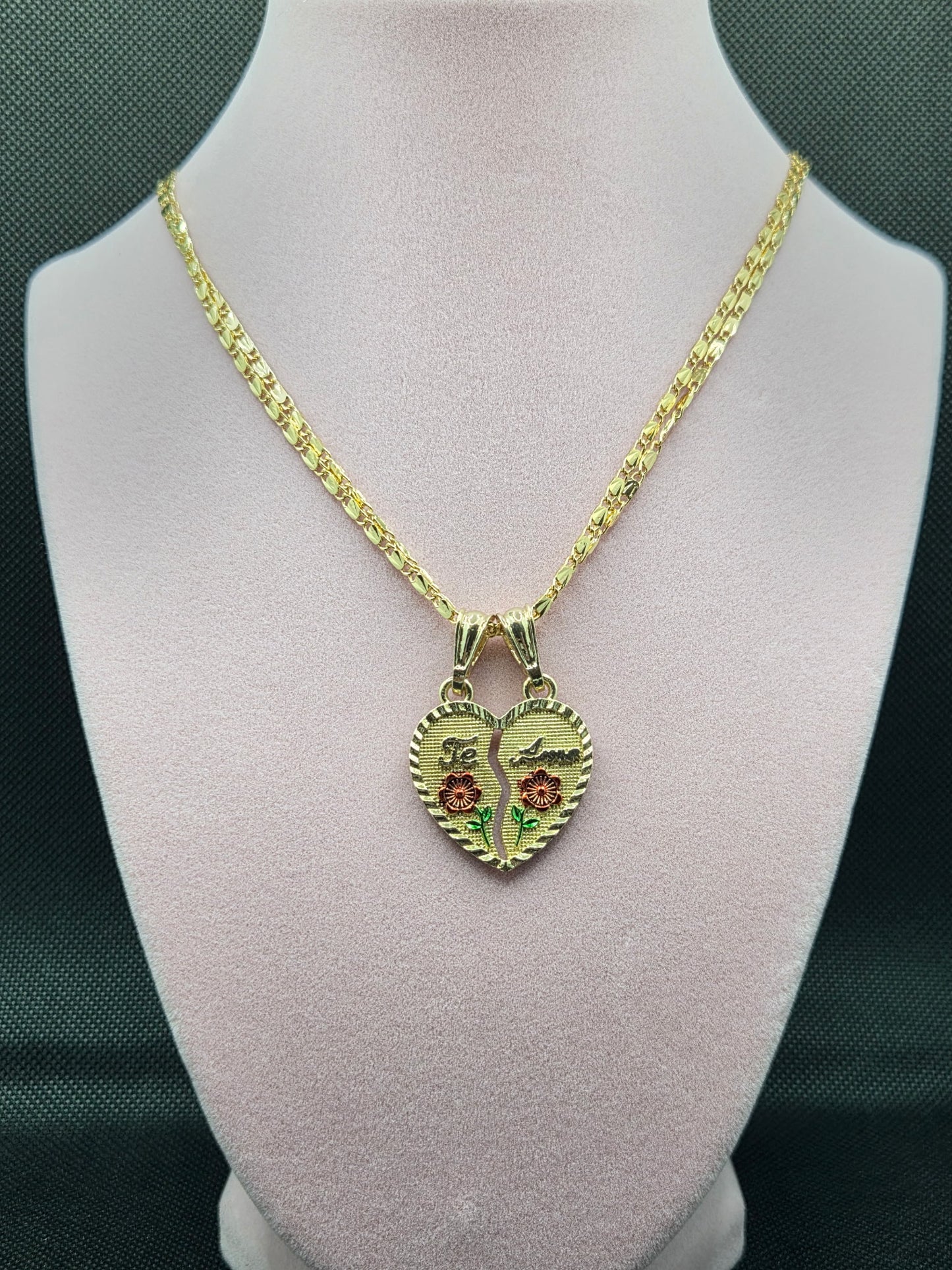 Te Amo Hearts Double Necklaces