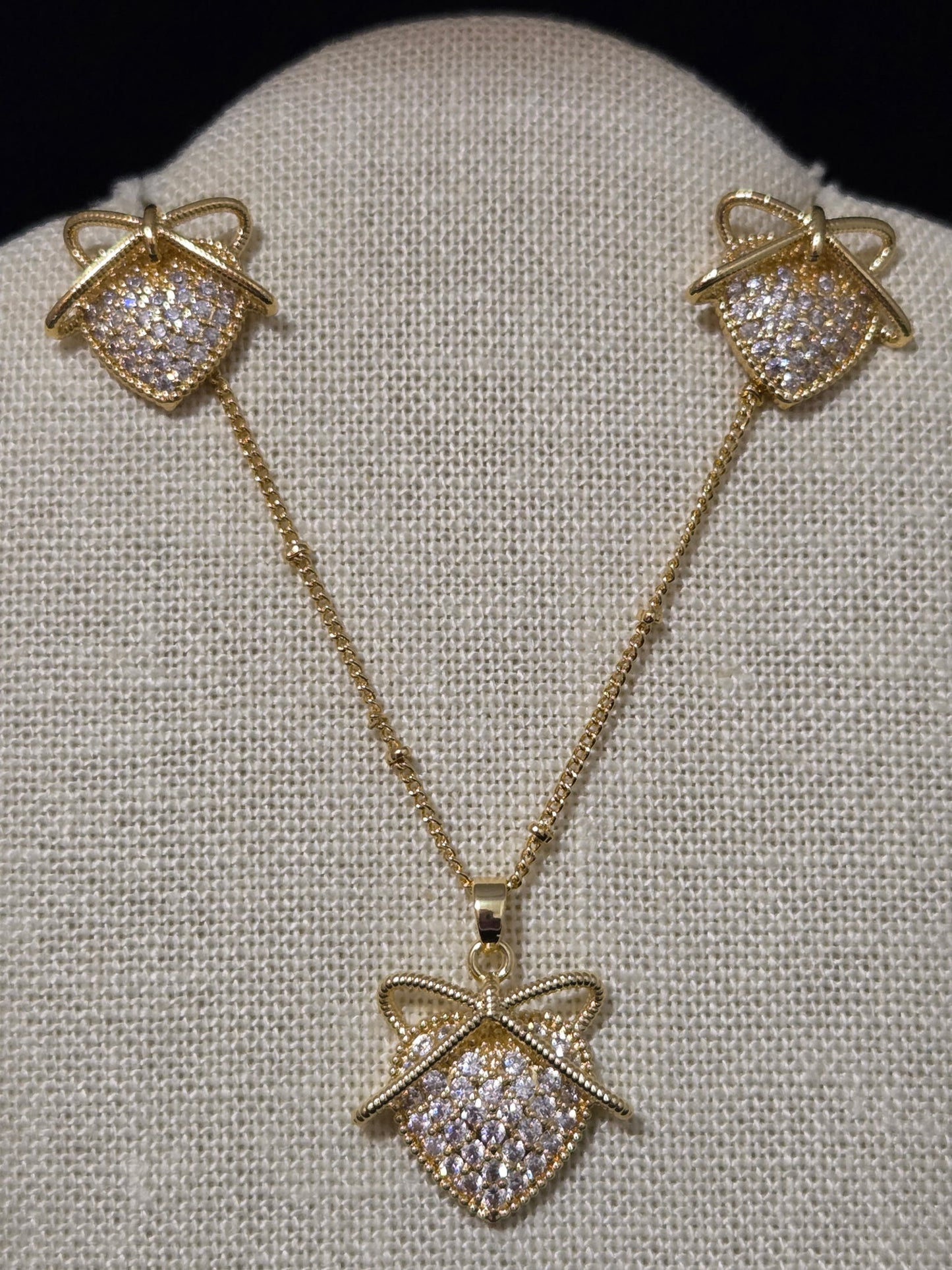 Heart Bow Zircon Set