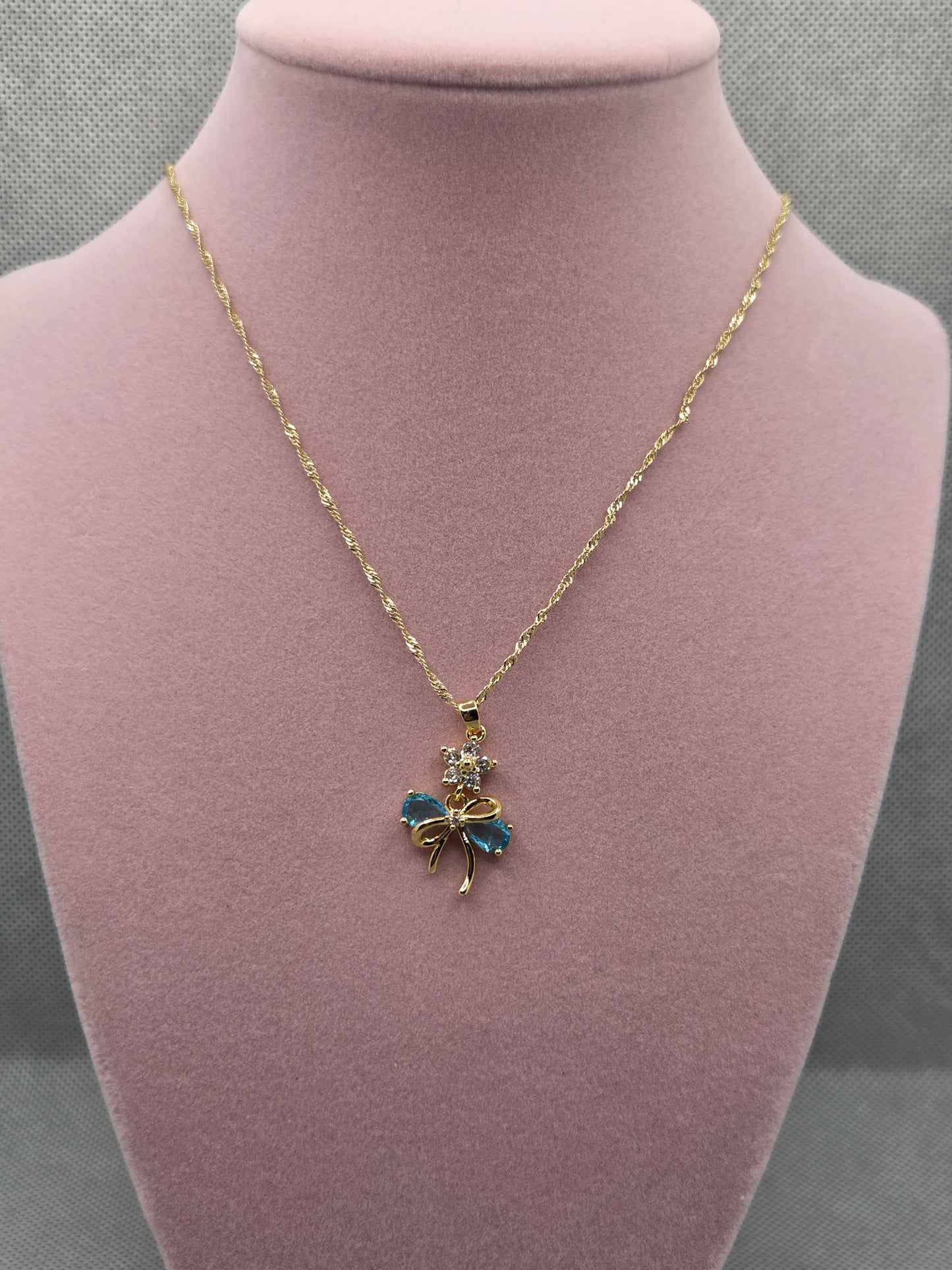 Star Light Blue Bow Necklace